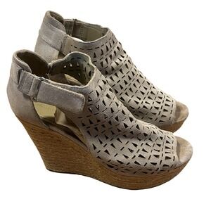 Marc Fisher Helina Suede Platform Wedge Sandals Beige Size 9